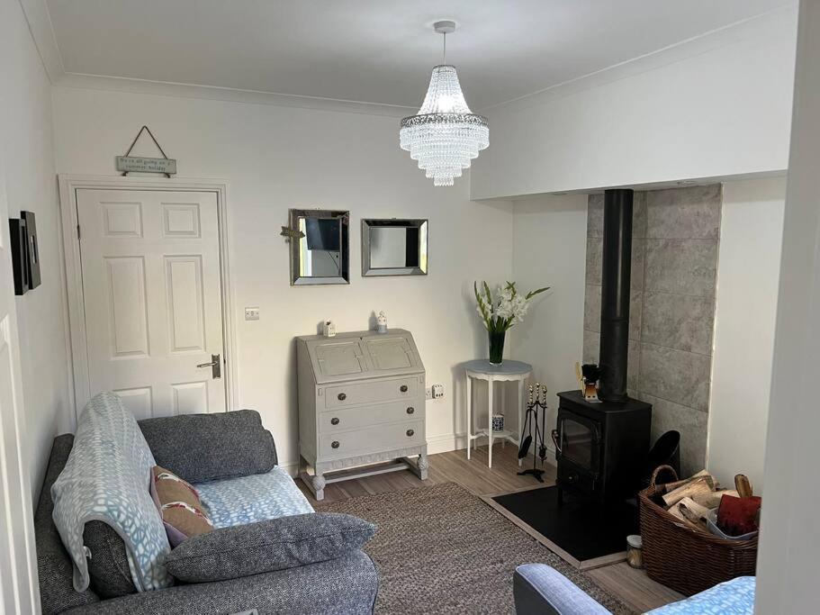 Lilly'S Cottage, Filey, Sleeps 8 Εξωτερικό φωτογραφία
